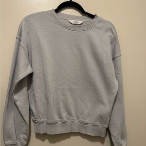 H&M Gray Crew Neck Sweater